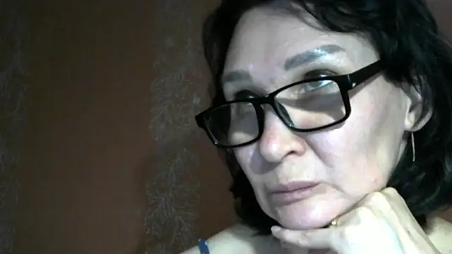 Snapshot of PrettyAndWild chatting on July 25, 2026, 2:56 pm PrettyAndWild online show from July 25, 2026, 2:56 pm