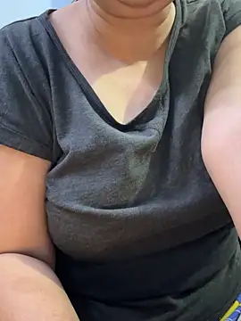 Preet Kaur 69 online show from September 27, 2025, 8:04 pm