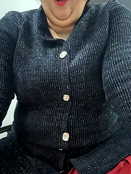 Preet Kaur 69 online show from December 20, 2025, 6:33 pm