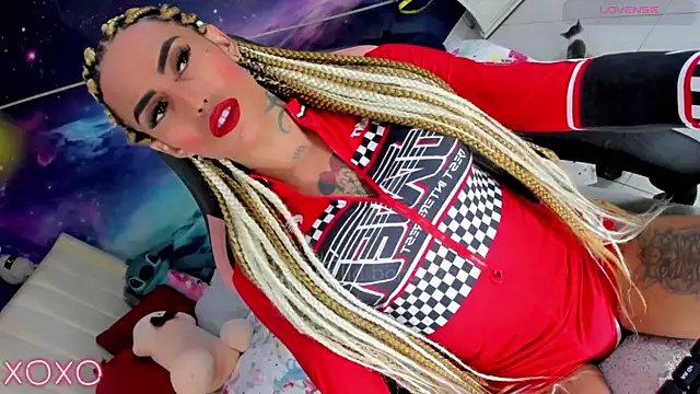 Nella Dolls online show from July 28, 2026, 3:21 pm