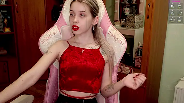 Snapshot of ho1yho1e chatting on March 2, 2025, 6:03 pm ho1yho1e online show from March 2, 2025, 6:03 pm