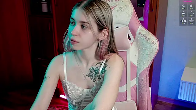 Snapshot of ho1yho1e chatting on March 21, 2025, 5:02 pm ho1yho1e online show from March 21, 2025, 5:02 pm