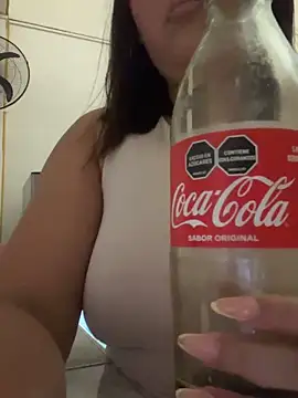 Lia sexx online show from April 8, 2026, 7:04 pm