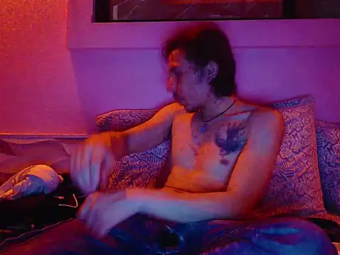 Latinopervs online show from March 3, 2026, 4:19 am