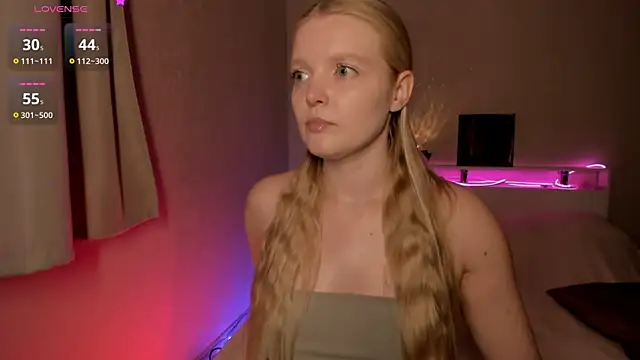 Snapshot of Ssweet_annie chatting on February 13, 2026, 7:14 pm Ssweet annie online show from February 13, 2026, 7:14 pm