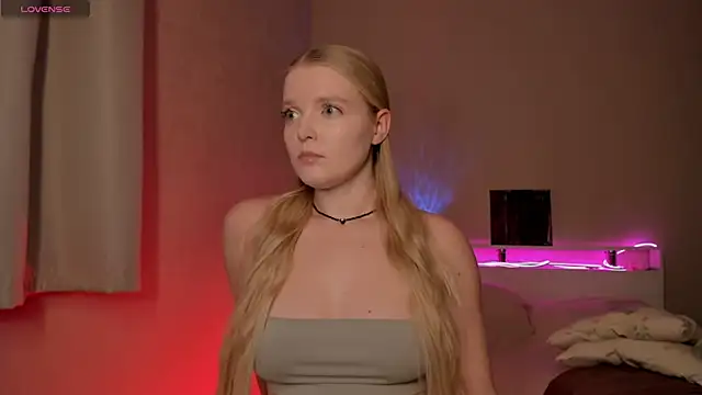 Snapshot of Ssweet_annie chatting on February 3, 2026, 6:46 pm Ssweet annie online show from February 3, 2026, 6:46 pm