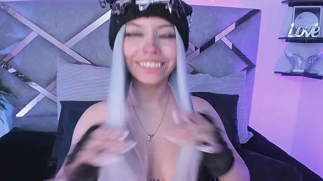 Keidy rose online show from September 13, 2025, 7:14 pm