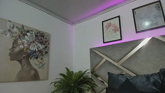 Keidy rose online show from October 3, 2025, 7:04 pm