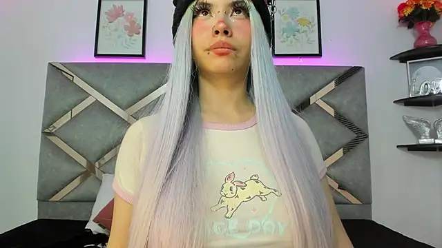 Keidy rose online show from March 18, 2025, 8:59 pm