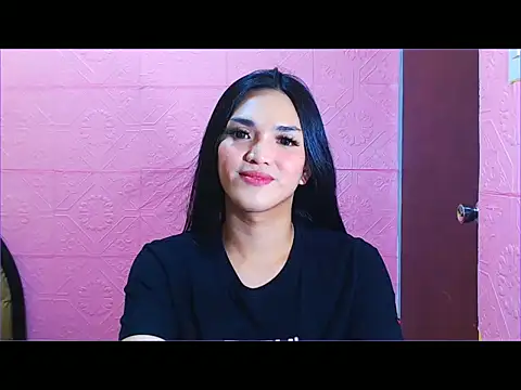 WONDERWOMAN2023 online show from October 3, 2025, 6:09 pm