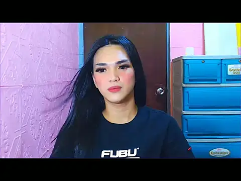 WONDERWOMAN2023 online show from November 22, 2025, 7:13 pm