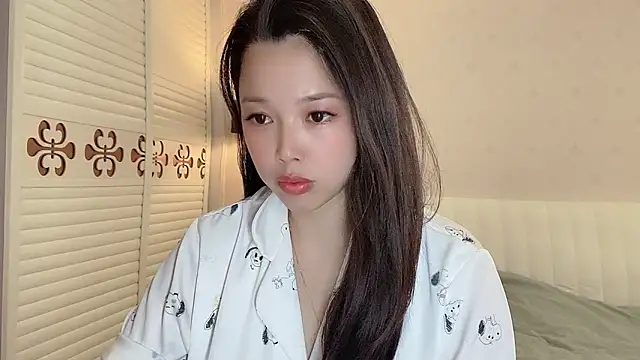 kk lele online show from April 18, 2026, 4:37 am