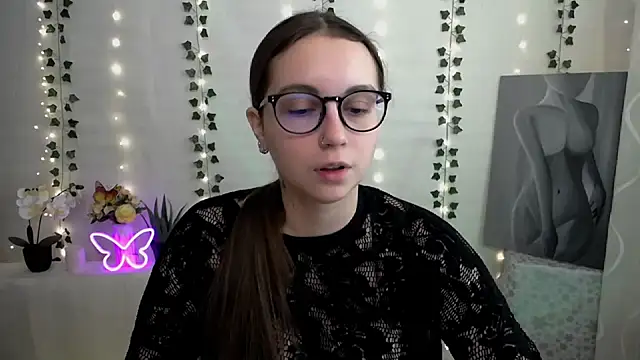 SweetPrincess  online show from March 21, 2025, 6:38 am