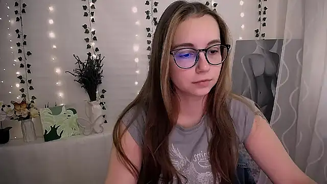 SweetPrincess  online show from September 11, 2025, 7:30 am