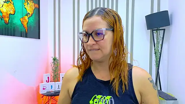 Britney taylor  online show from November 24, 2025, 9:59 pm