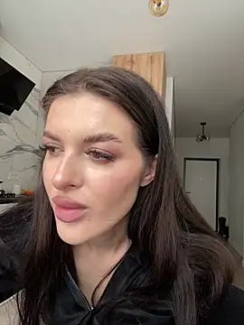 little belucci online show from February 22, 2026, 2:08 pm