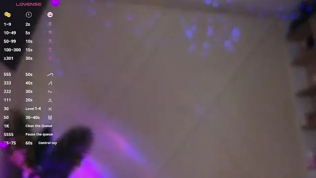 Snapshot of _alleyesonme_ chatting on November 28, 2025, 5:02 pm alleyesonme online show from November 28, 2025, 5:02 pm