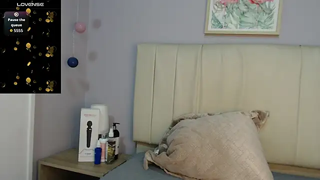 amy le01 online show from October 16, 2025, 1:19 pm