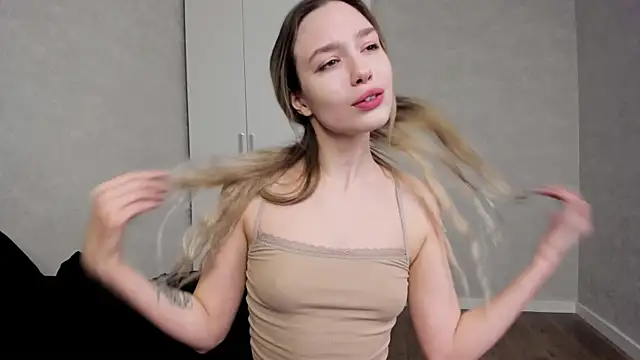 Snapshot of mary_shiota chatting on October 23, 2025, 6:06 pm mary shiota online show from October 23, 2025, 6:06 pm