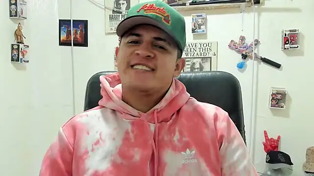 ney 22 online show from October 11, 2025, 1:23 pm