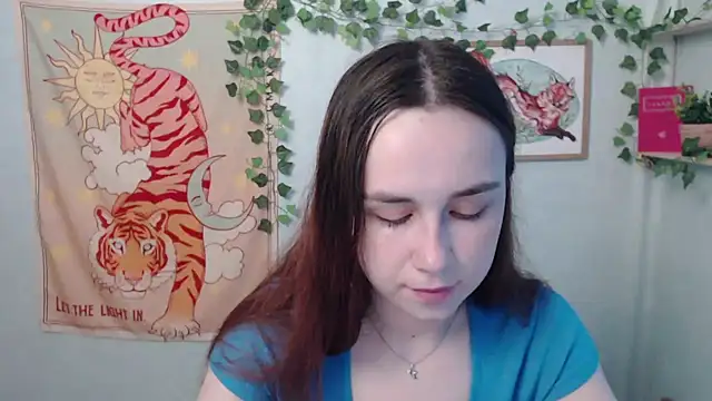 VeryVeryVeryShy  online show from June 1, 2026, 5:51 am