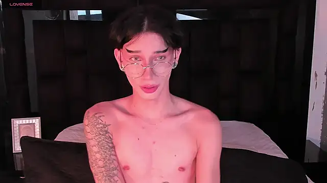 AndyWiilliams online show from February 12, 2025, 10:04 pm