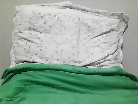 Snapshot of TriggleDee84 chatting on June 16, 2026, 2:28 pm TriggleDee84 online show from June 16, 2026, 2:28 pm