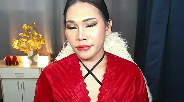 Ur Fantastic Lina online show from February 4, 2025, 6:49 pm