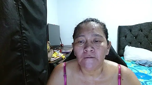 katia mature online show from September 22, 2025, 11:11 pm