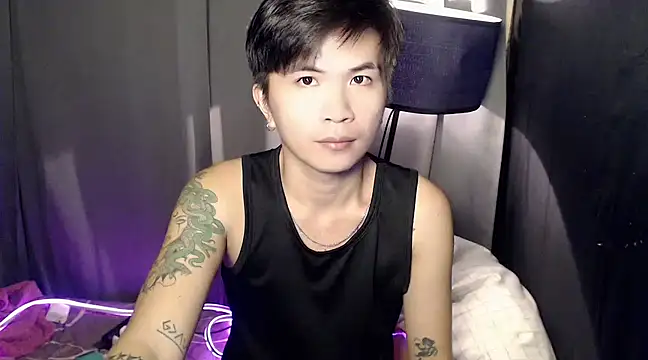 Sexy Handsome Drex online show from March 9, 2025, 8:51 am