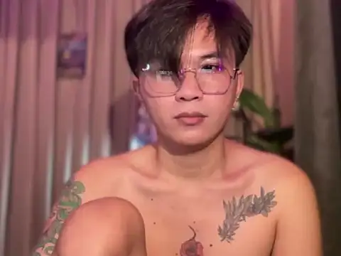 Sexy Handsome Drex online show from March 13, 2026, 8:52 am