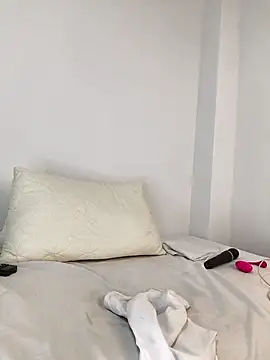 AgathaPember online show from December 14, 2025, 11:27 am