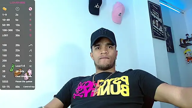 Bigcock 21cm  online show from March 4, 2025, 1:17 pm