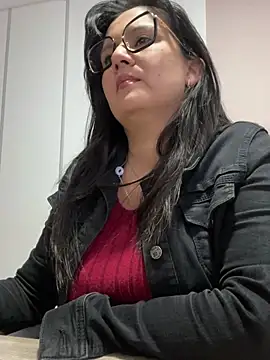 SWEETLILY18 online show from March 22, 2025, 11:21 am