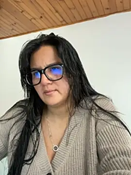 SWEETLILY18 online show from April 21, 2026, 12:34 pm