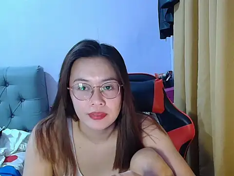 crizzybel online show from June 24, 2026, 5:17 am