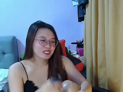 crizzybel online show from June 23, 2026, 6:00 am