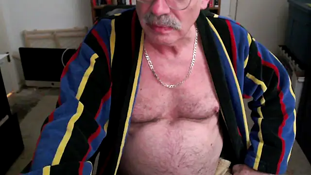 hairyhornydad online show from January 19, 2026, 9:24 am