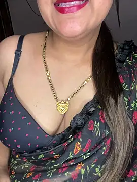 Snapshot of Zoya_Varma004 chatting on July 25, 2026, 6:25 pm Zoya Varma004 online show from July 25, 2026, 6:25 pm