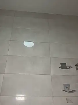 Mira Xo  online show from September 21, 2025, 8:41 am