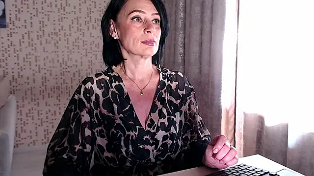 Snapshot of BelovedLady chatting on July 16, 2026, 5:59 am BelovedLady online show from July 16, 2026, 5:59 am