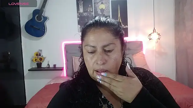 Snapshot of Keyla01_ chatting on July 21, 2026, 6:20 pm Keyla01 online show from July 21, 2026, 6:20 pm