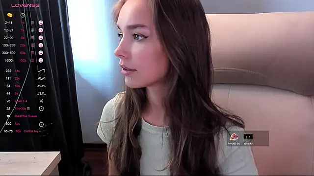 AliceOrlova online show from September 19, 2025, 9:13 am