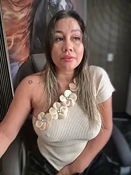 ValeryGrey online show from October 25, 2025, 4:18 pm