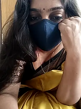 Snapshot of yoursana- chatting on September 19, 2025, 4:49 am yoursana- online show from September 19, 2025, 4:49 am