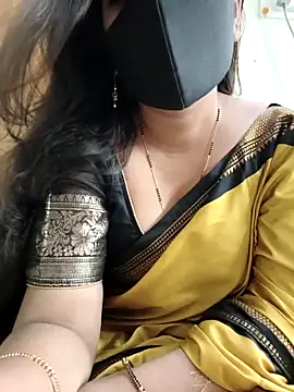 Snapshot of yoursana- chatting on October 16, 2025, 4:43 am yoursana- online show from October 16, 2025, 4:43 am