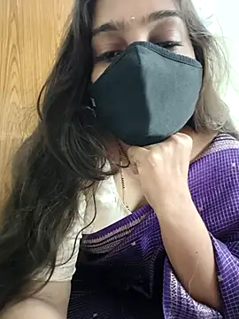 Snapshot of yoursana- chatting on September 26, 2025, 5:14 am yoursana- online show from September 26, 2025, 5:14 am