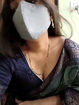 Snapshot of yoursana- chatting on November 14, 2025, 3:54 am yoursana- online show from November 14, 2025, 3:54 am