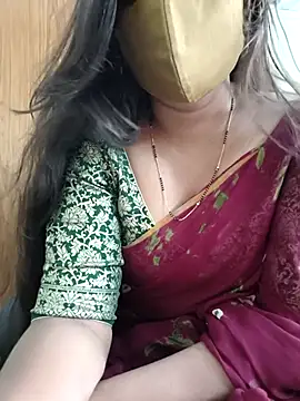 Snapshot of yoursana- chatting on October 17, 2025, 3:54 am yoursana- online show from October 17, 2025, 3:54 am