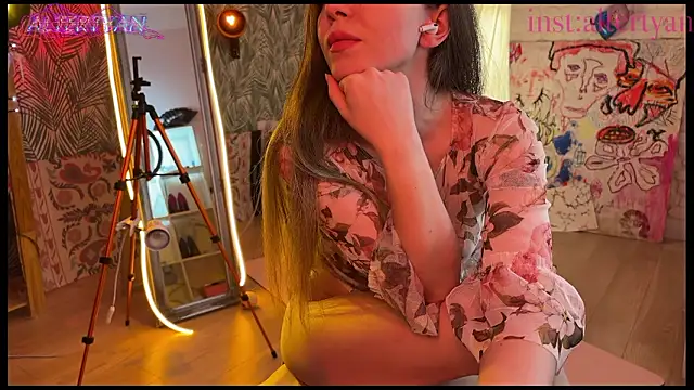 altertyan online show from March 5, 2026, 8:05 pm